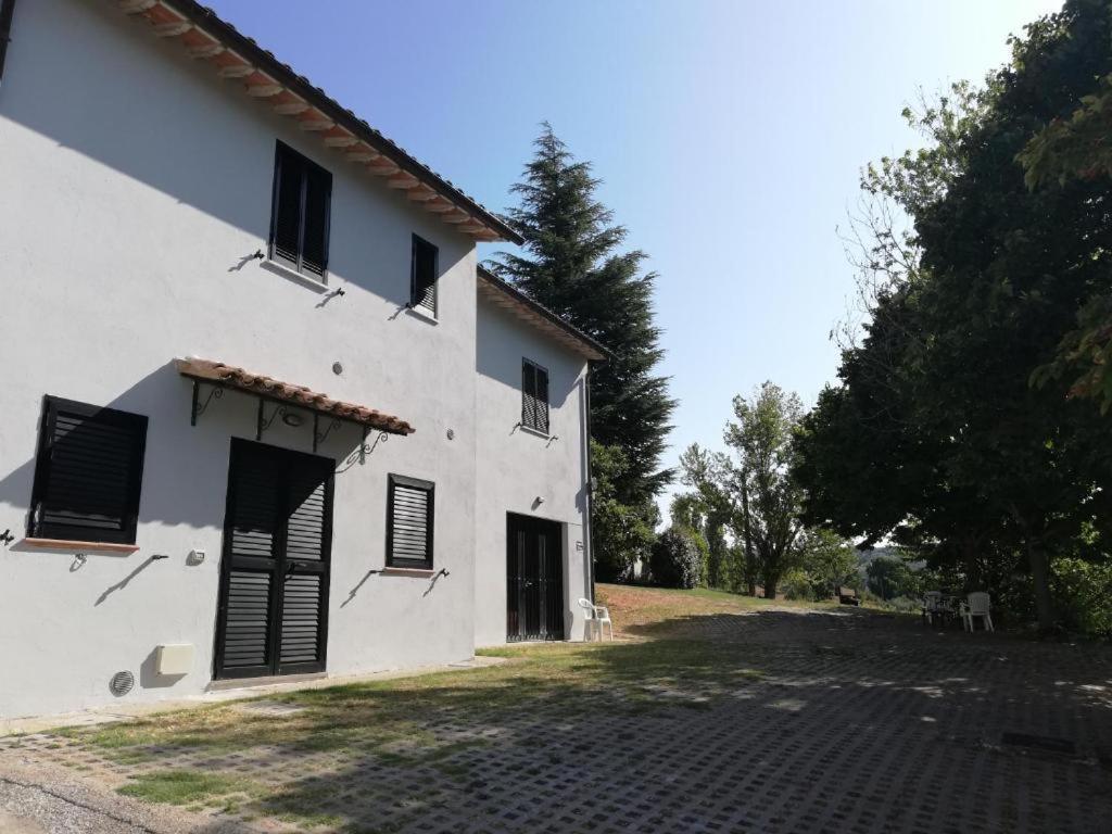 Case In Campagna Con Piscina A Todi Buitenkant foto